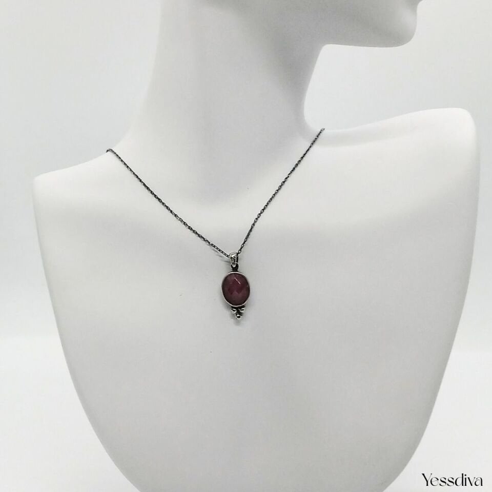 Gümüş Yakut Doğal Taşlı Kolye