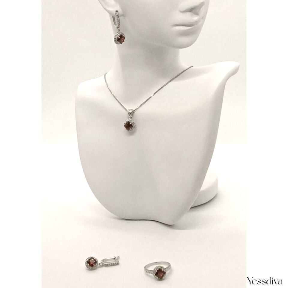 Garnet Taşlı Gümüş Kolye Yüzük Küpe Takım