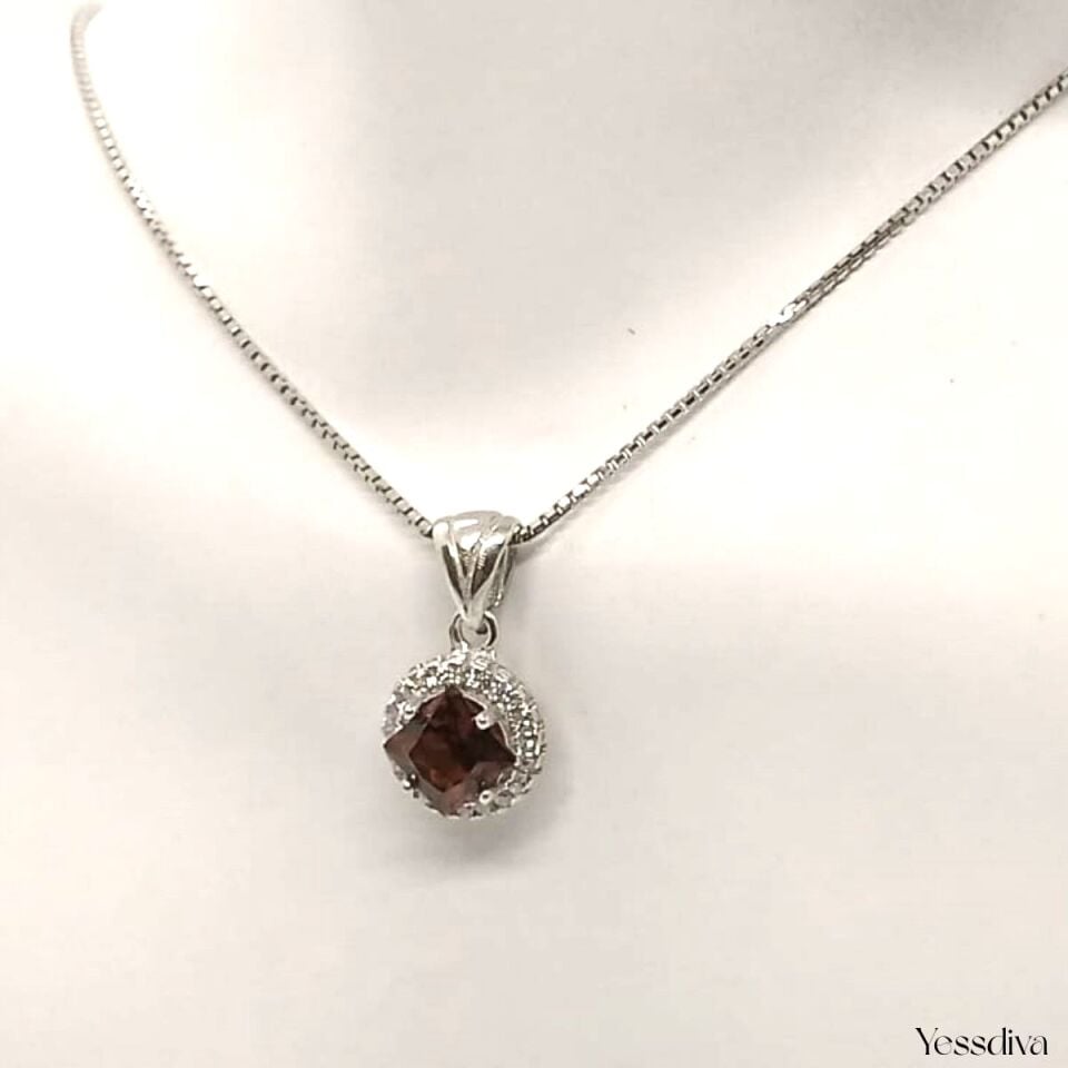 Garnet Taşlı Gümüş Kolye Yüzük Küpe Takım