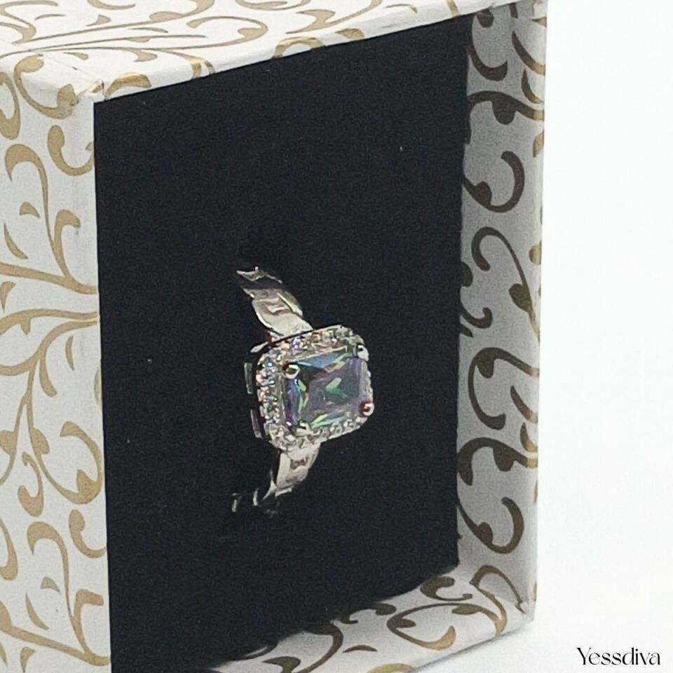 Topaz Zirkon Taşlı Gümüş Yüzük