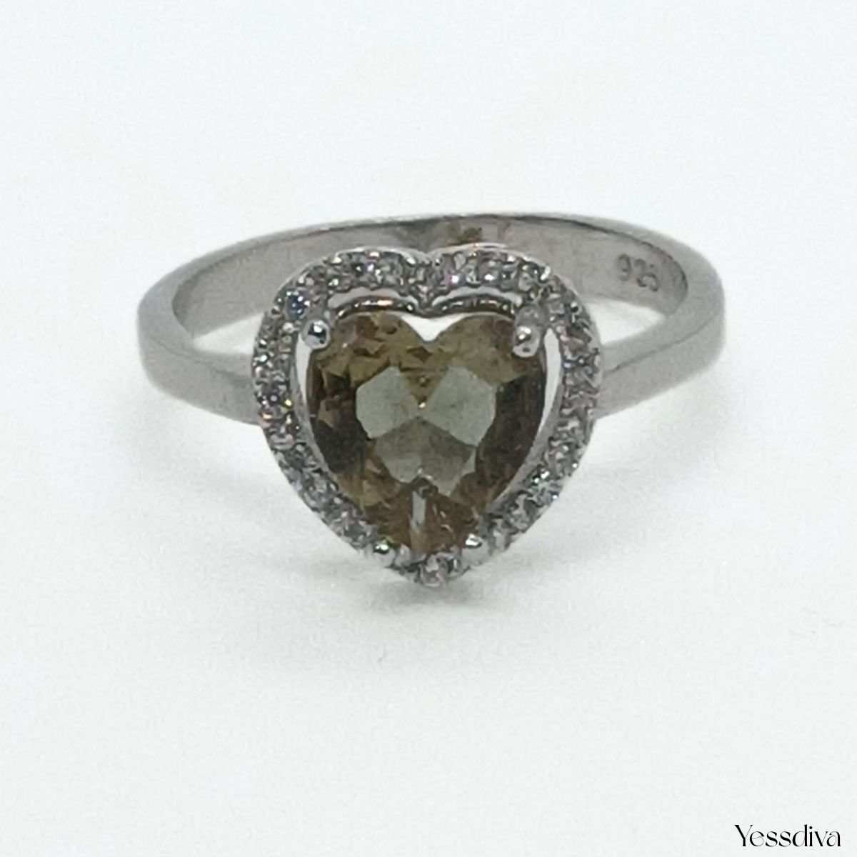 Zultanit Doğal Taşlı Kalp Gümüş Yüzük