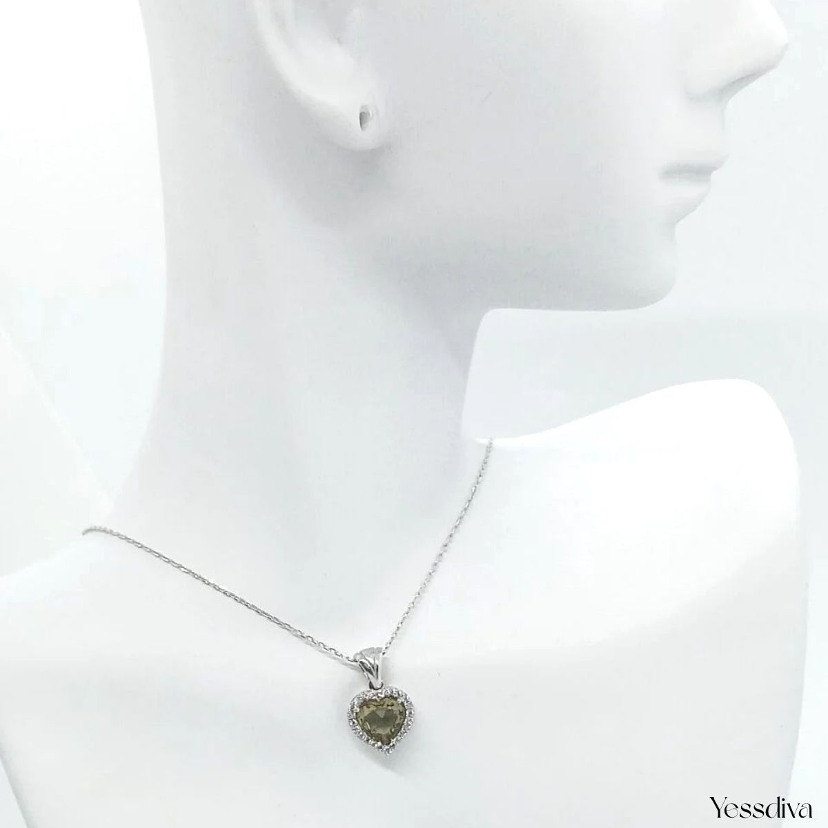 Zultanit Doğal Taşlı Kalp Gümüş Kolye